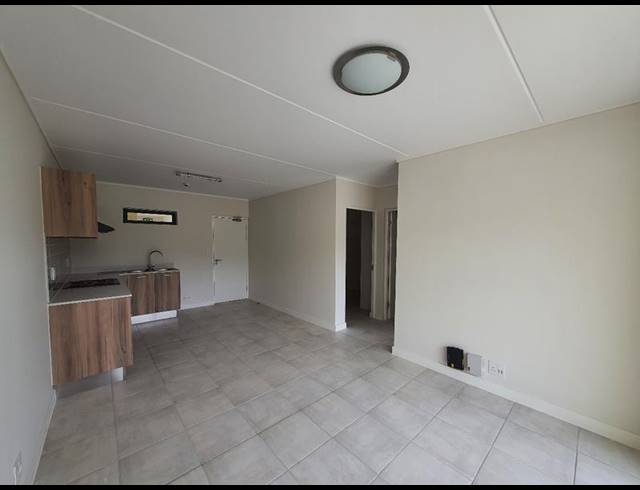 2 BEDROOM PROPERTY TO RENT IN GREENBAY ECO ESTATE